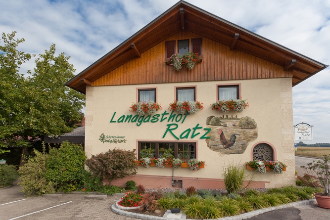 Hotel Landgasthof Ratz in Rheinau im Schwarzwald mit hund