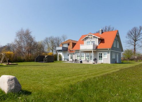 Ferienhof Augustenhöhe auf Fehmarn mit Hund