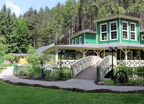 Ferienanlage Steintal Geraberg Thüringer Wald mit Hund