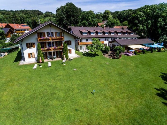 Landhotel & Restaurant Huber am See - Hund erlaubt