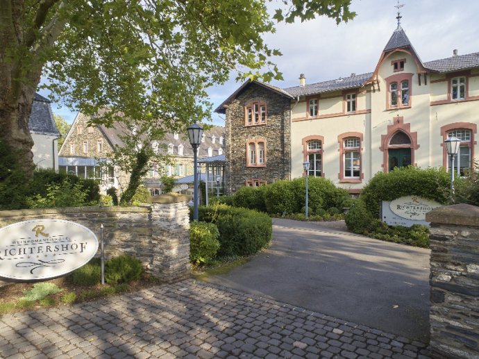 Kleines Hotel An Der Mosel Mit Hund Mein Urlaub mit Hund | Ferienwohnungen Ferienhäuser Hotels Camping
