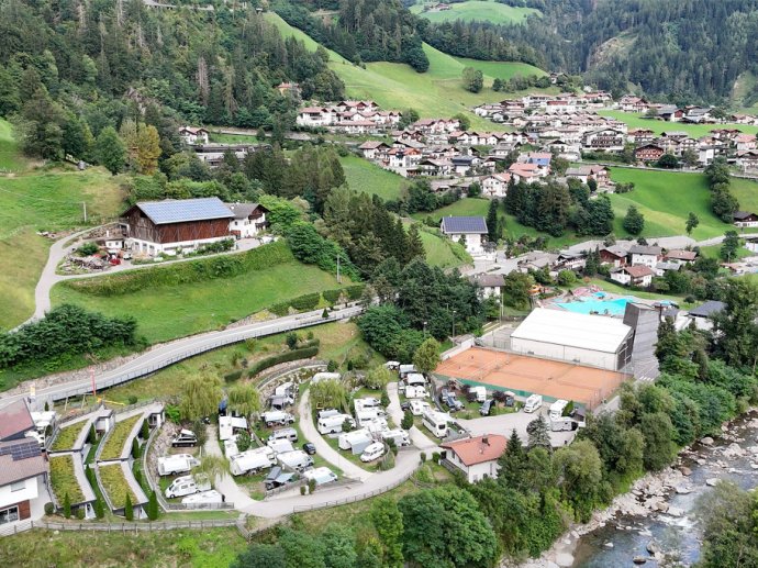 Camping Zögghof Bungalows und Chalets in Südtirol Hund willkommen
