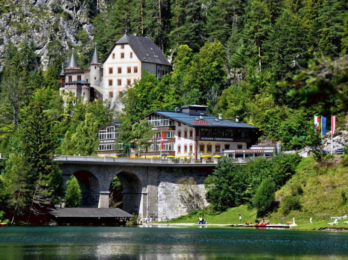 Schloss Fernsteinsee Hotel und Villa Lorea in Tirol