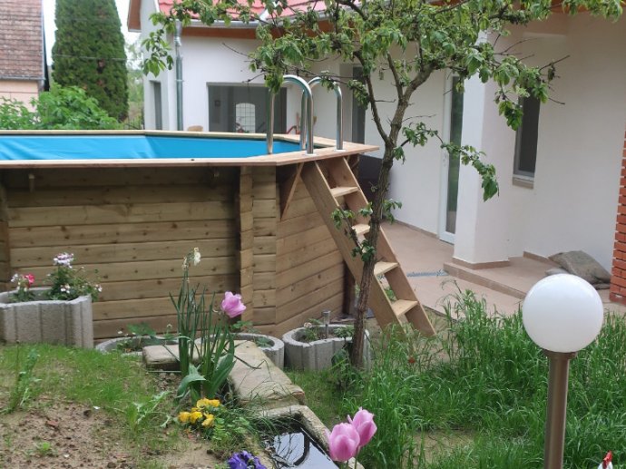Müllers Wellness Ferienhaus in Döbrököz in Ungarn mit Hund